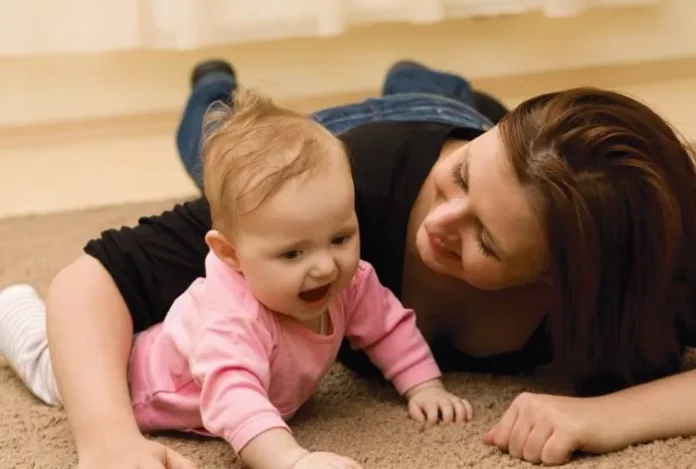 Benefits of Tummy Time: When to give Tummy Time to kids and Precautions