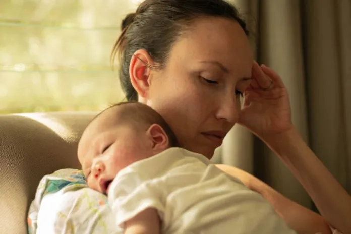 Postpartum Stress: Causes and Symptoms of Postpartum Stress
